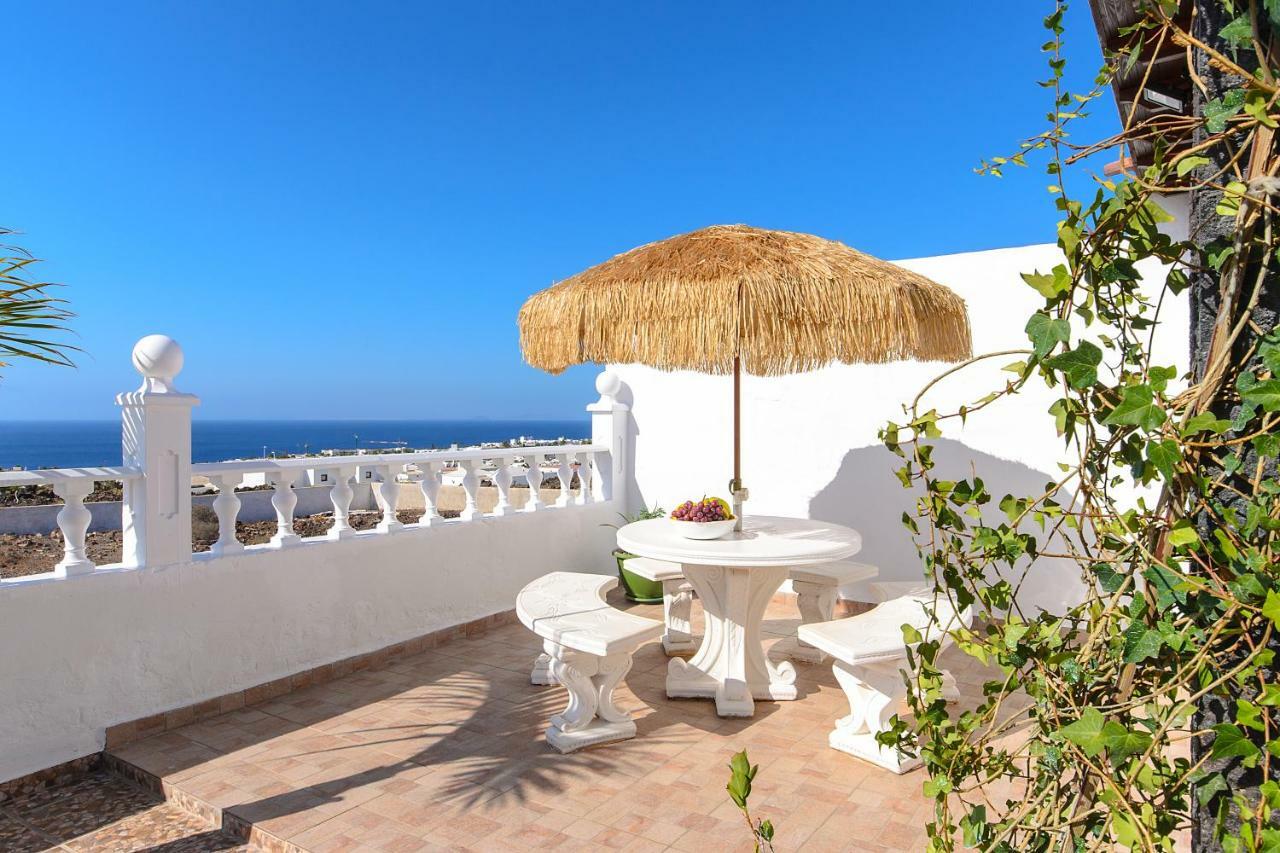 Villa Hearth Away From House. Breia à Puerto del Carmen  Extérieur photo